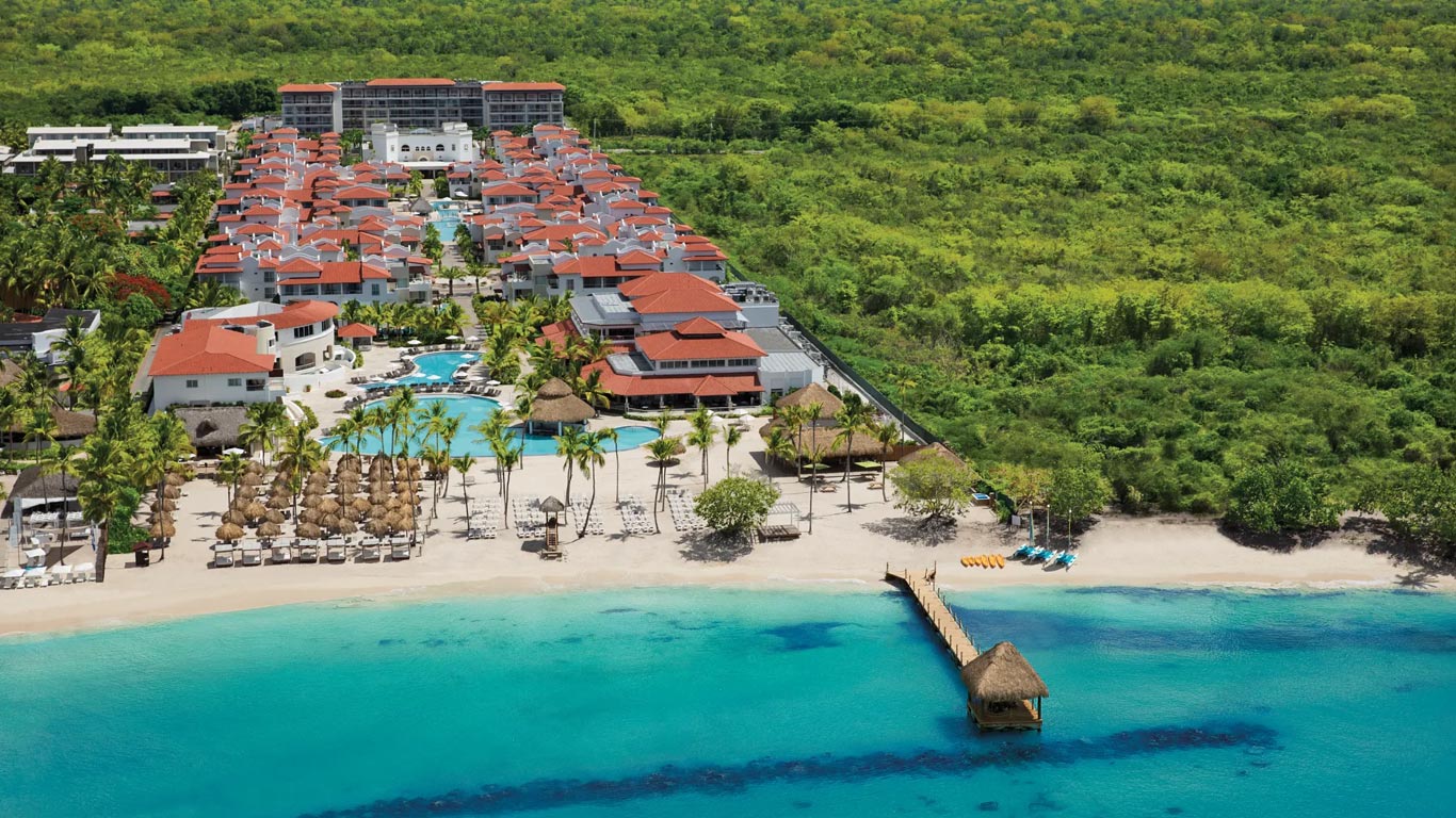Dreams Dominicus La Romana family-friendly all-inclusive resort in Dominican Republic with beachfront pools, water sports, and kids activities.